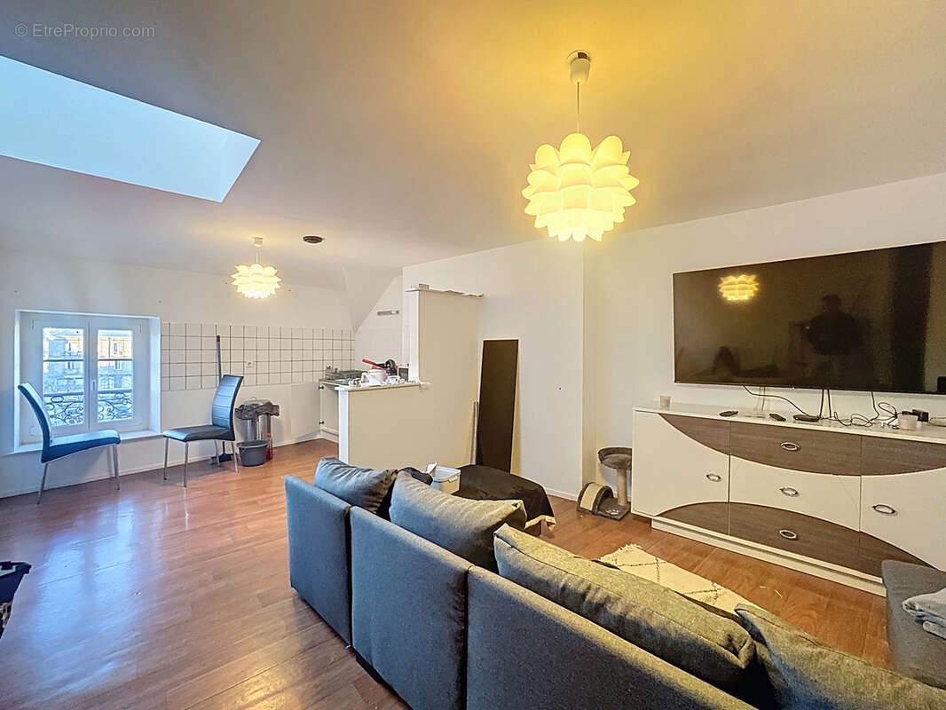 Appartement à CHARLEVILLE-MEZIERES