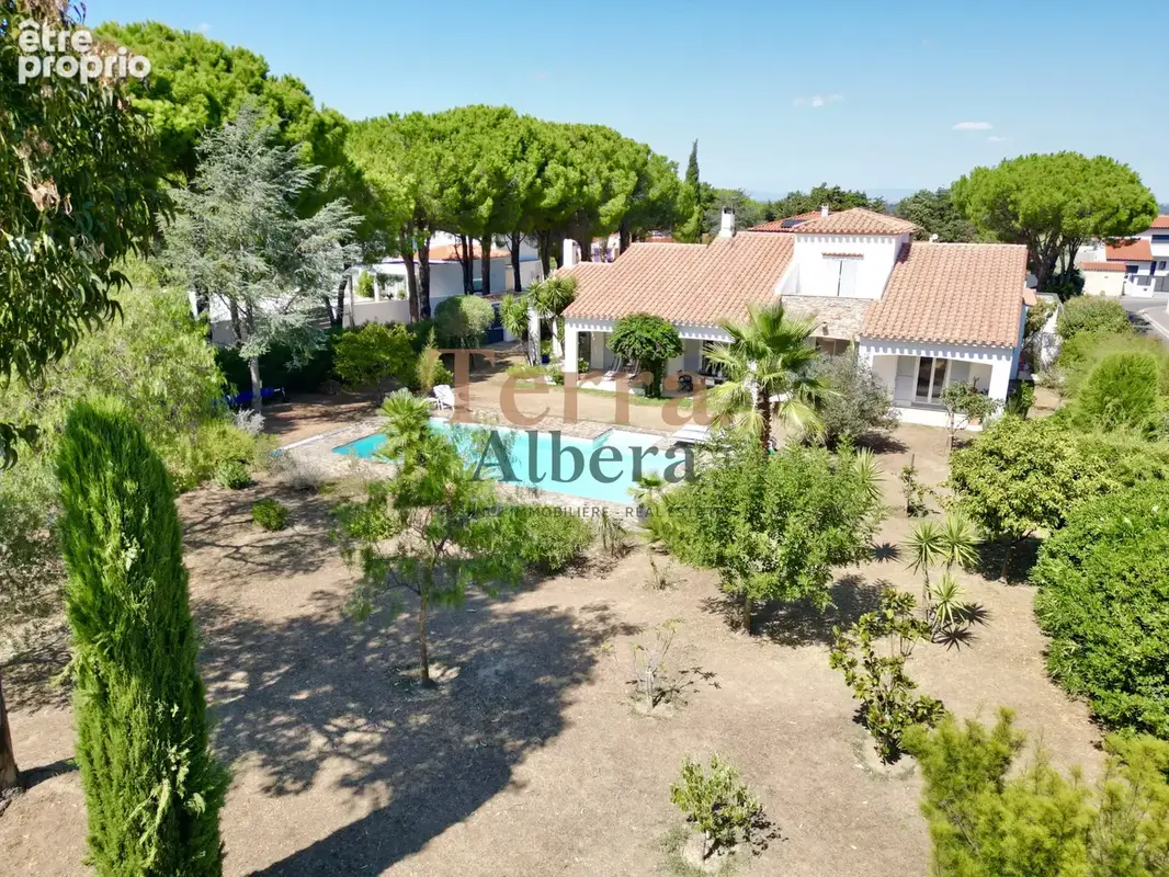 Maison à LAROQUE-DES-ALBERES