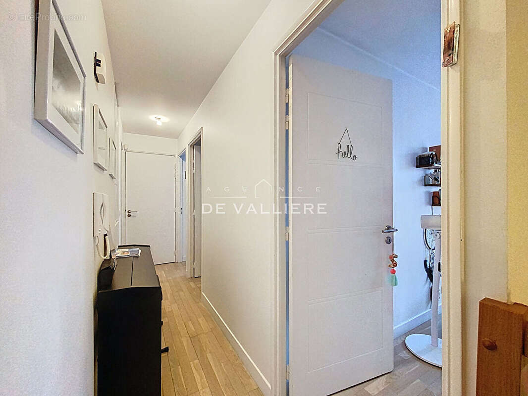 Appartement à SURESNES