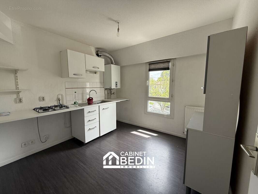 Appartement 58 m² à Pessac  - photo 3