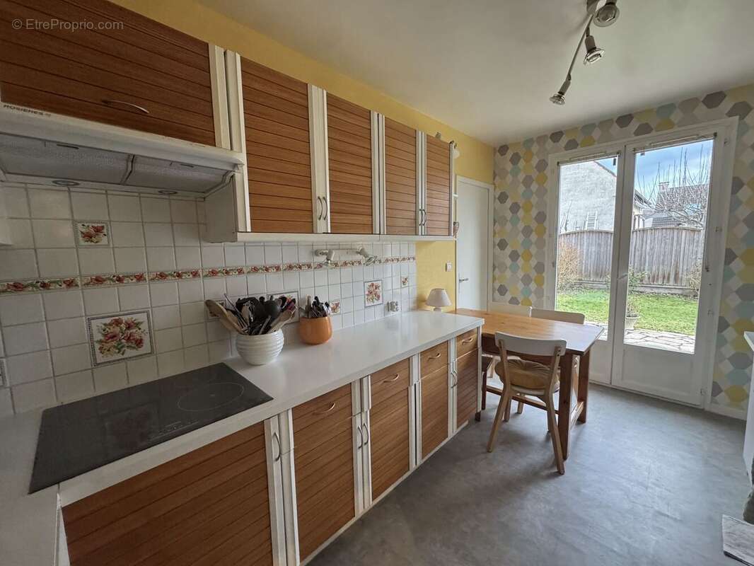 Maison à SAINT-PRIX