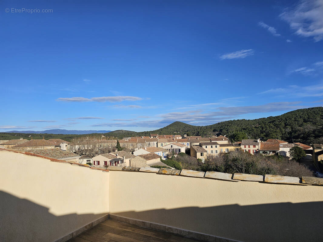 Appartement à ROGNES