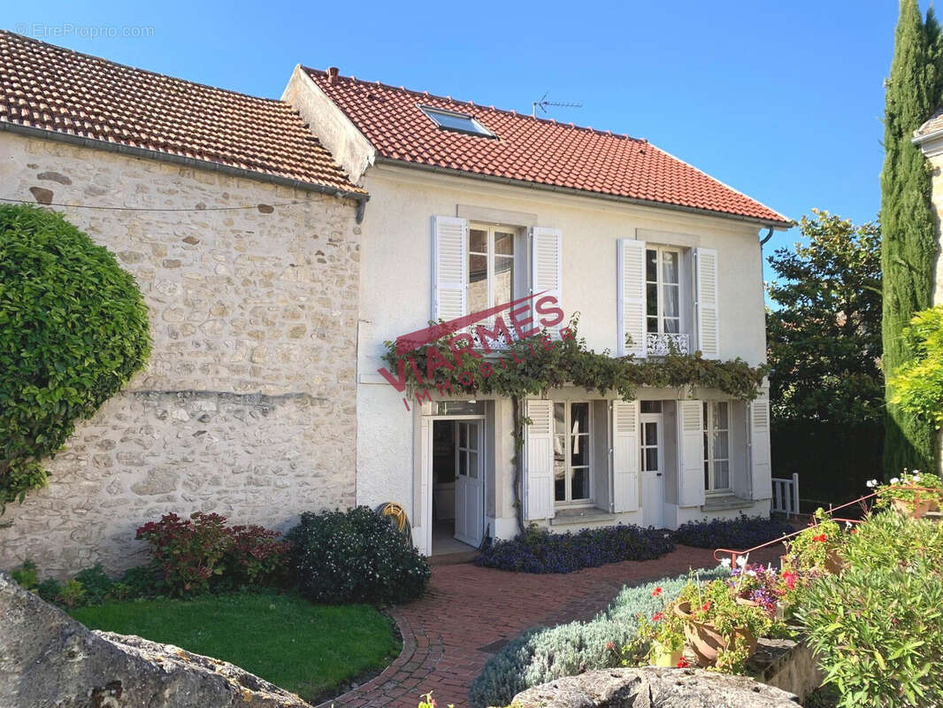 Maison à NOISY-SUR-OISE