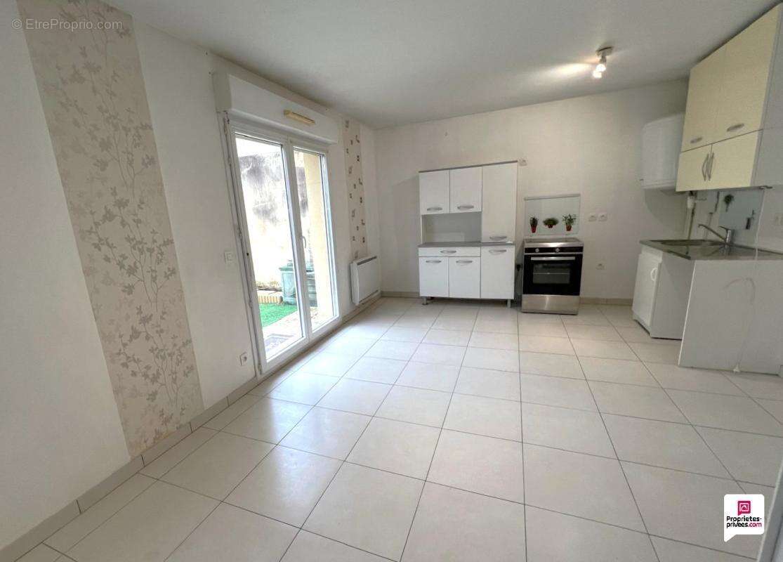 Appartement à AUBERGENVILLE