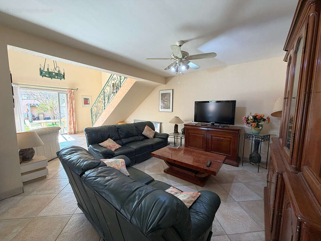 Maison à SAINT-CYPRIEN