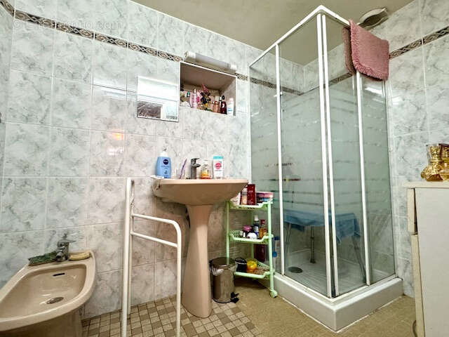 Maison 4 pièces 88m2 centre bourg - photo 7