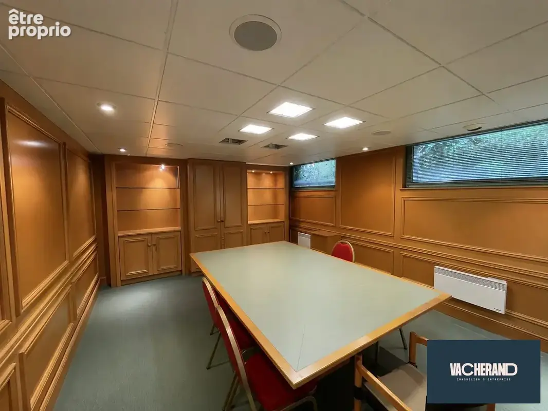 Commerce 220 m² à vendre à Lille (59000) - photo 2