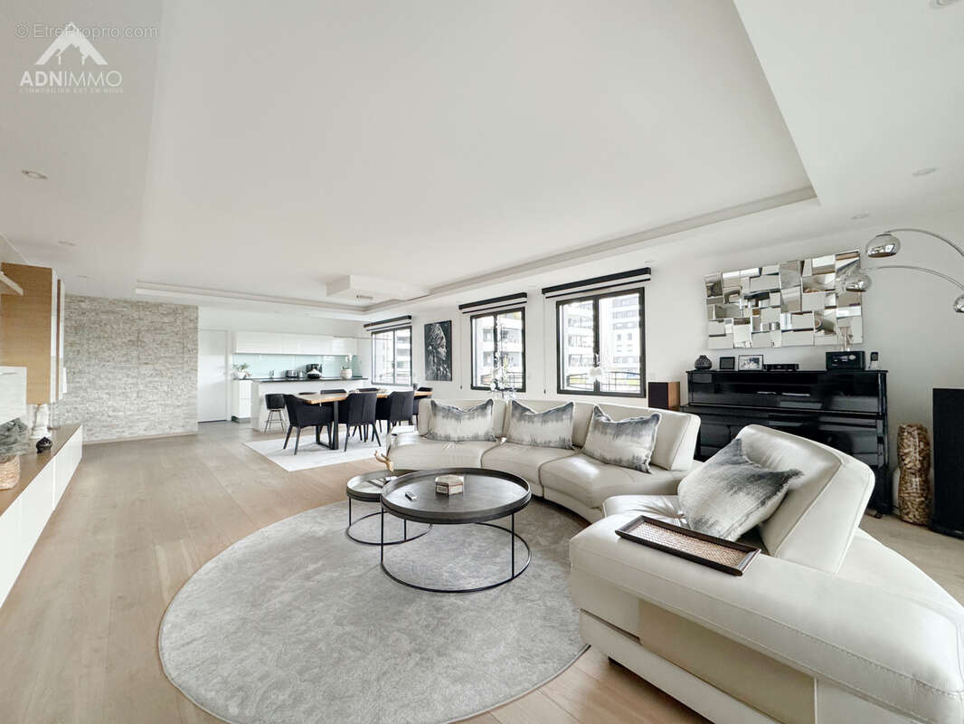 Appartement à SAINT-GENIS-POUILLY