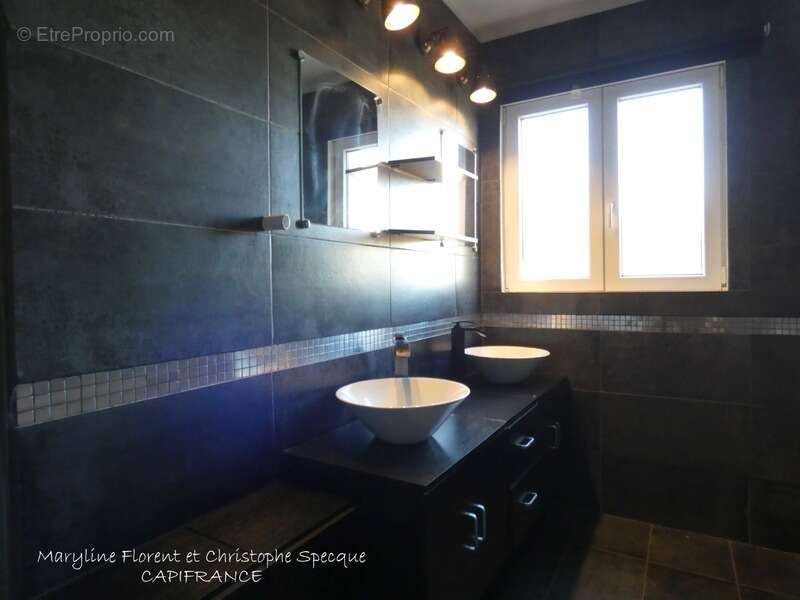 Maison à SAINT-BONNET-PRES-ORCIVAL