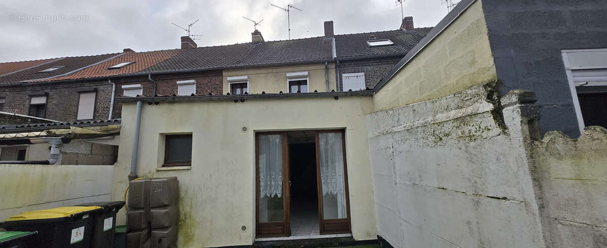 Maison à LA SENTINELLE