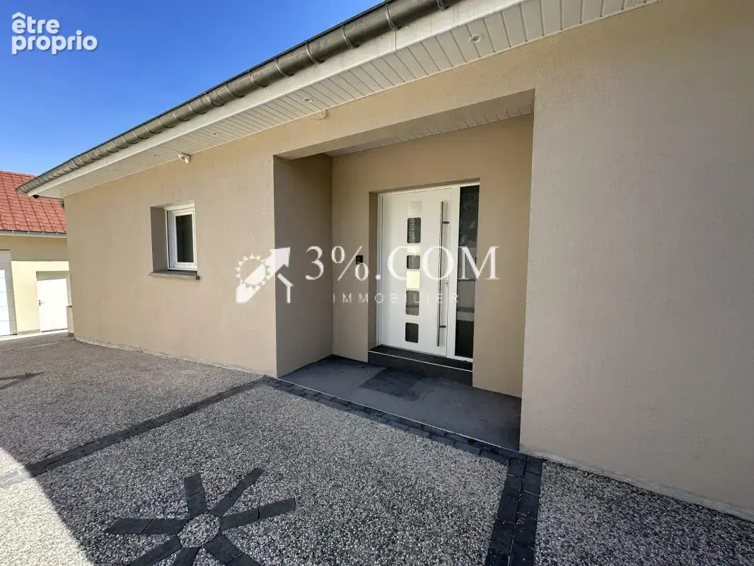 Plain -pied 160 m2 - 3 chambres - parcelle 919 m2  - garage - photo 2