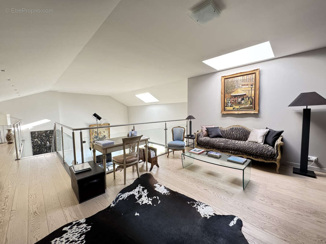 Appartement à SAINT-MAUR-DES-FOSSES