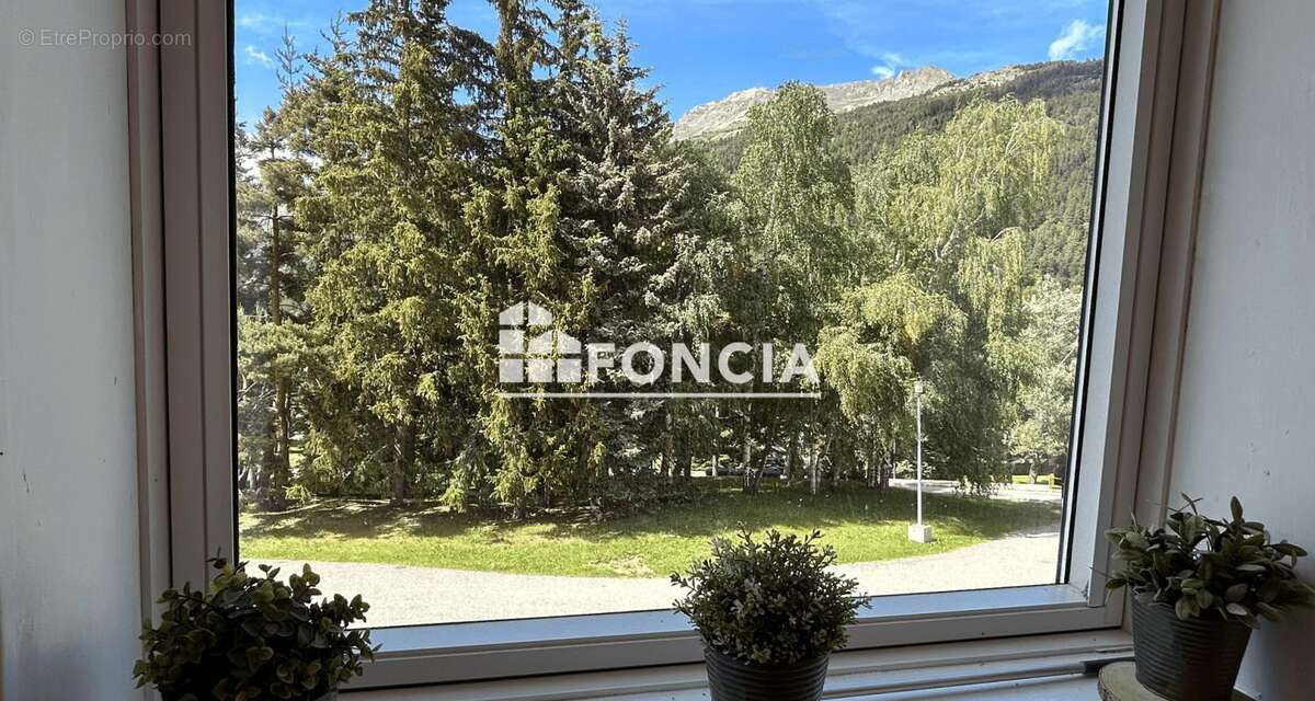 Appartement à LA SALLE-LES-ALPES
