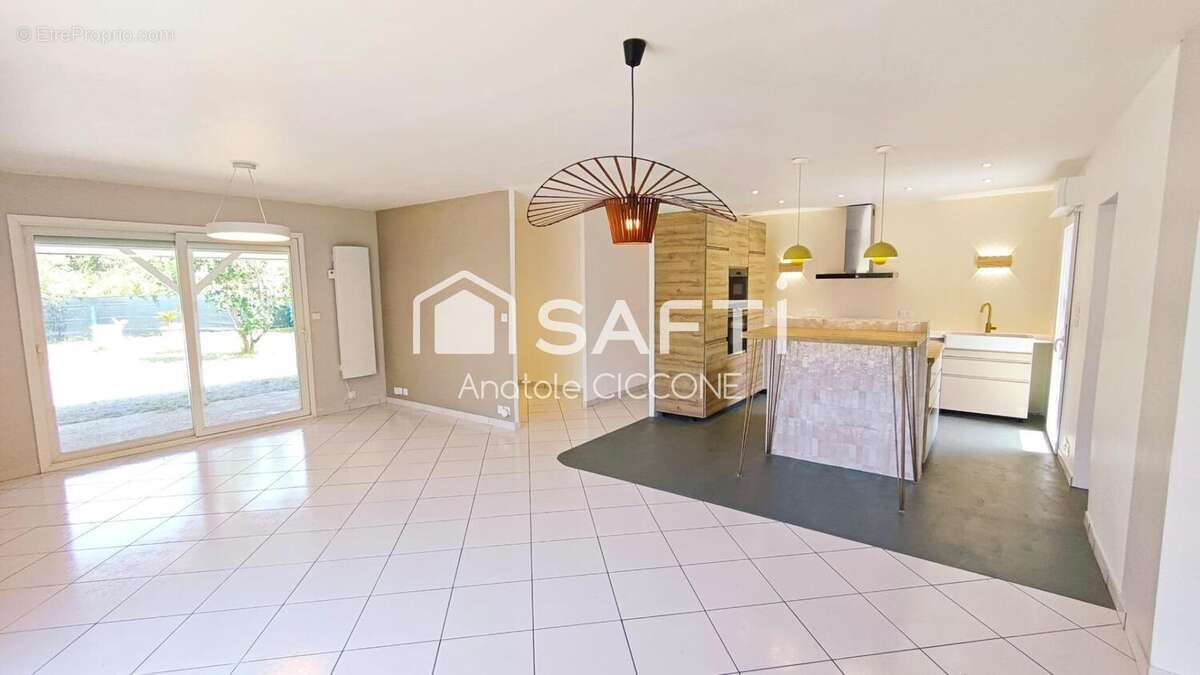 Photo 4 - Maison à SOUSSANS