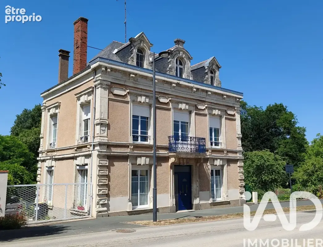 Photo 1 - Maison à CERNUSSON