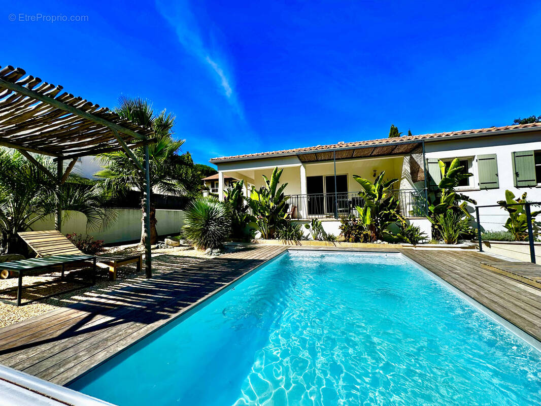 Maison à AIGUES-VIVES