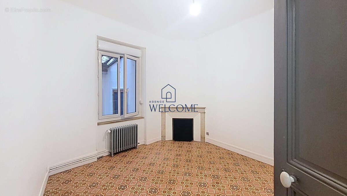 Appartement 381 m² à Beziers  - photo 8