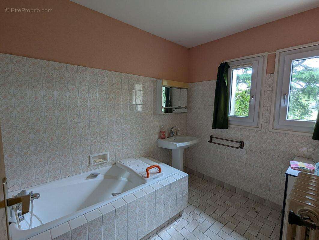 Pavillon 130m2 3 chambres - photo 12