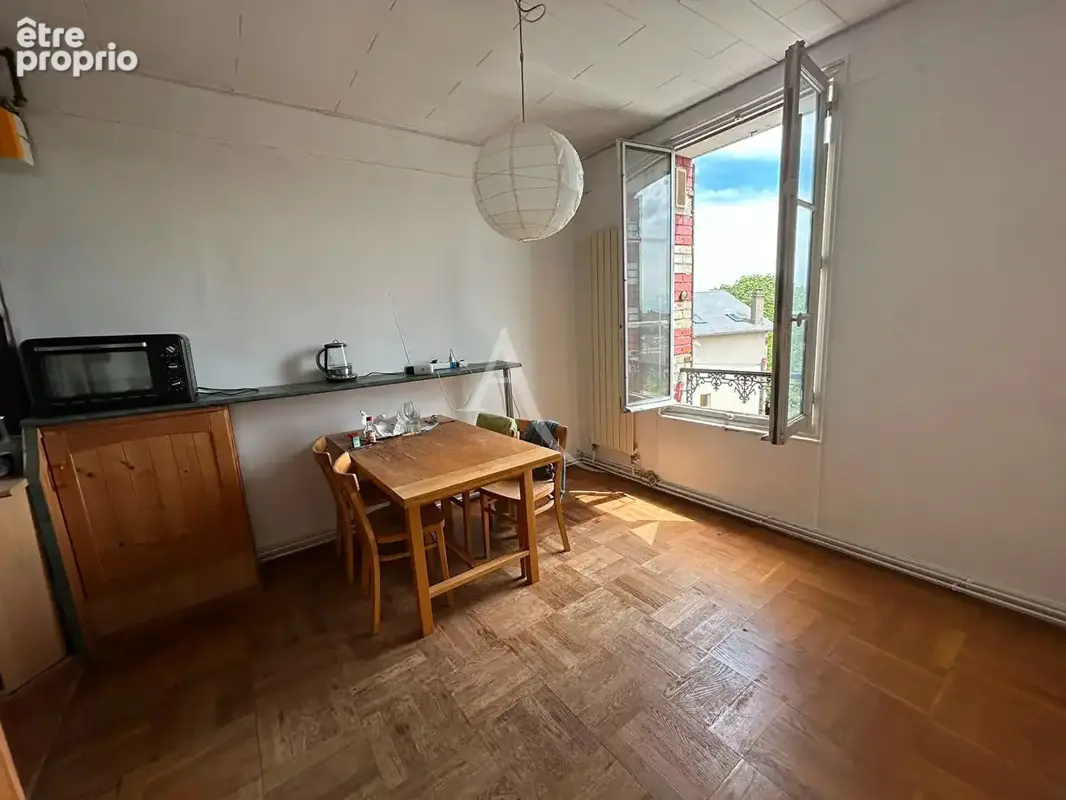 Appartement avec 2 caves et une dependance - photo 2