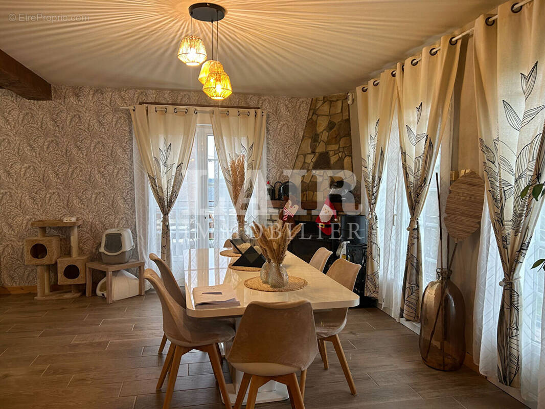 Maison à LA SAUVAGERE