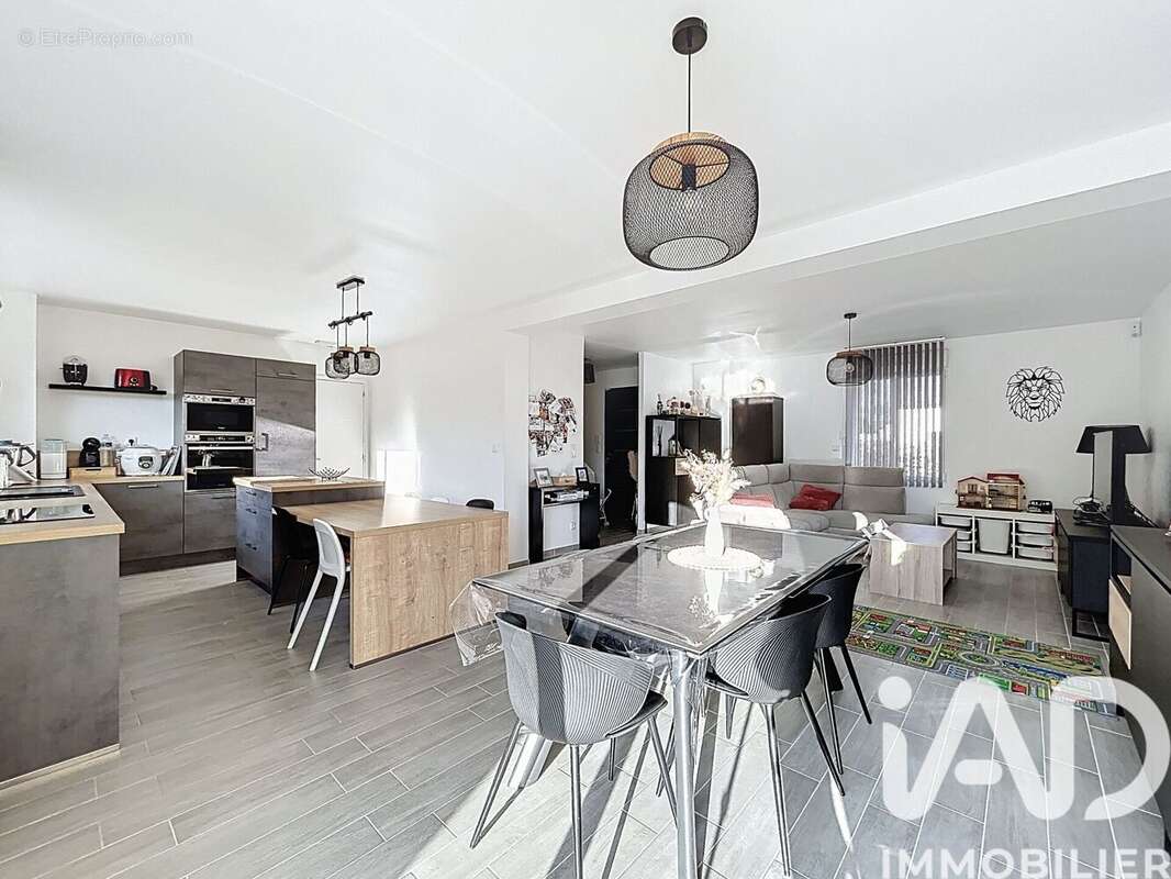 Photo 2 - Maison à VILLERS-BOCAGE