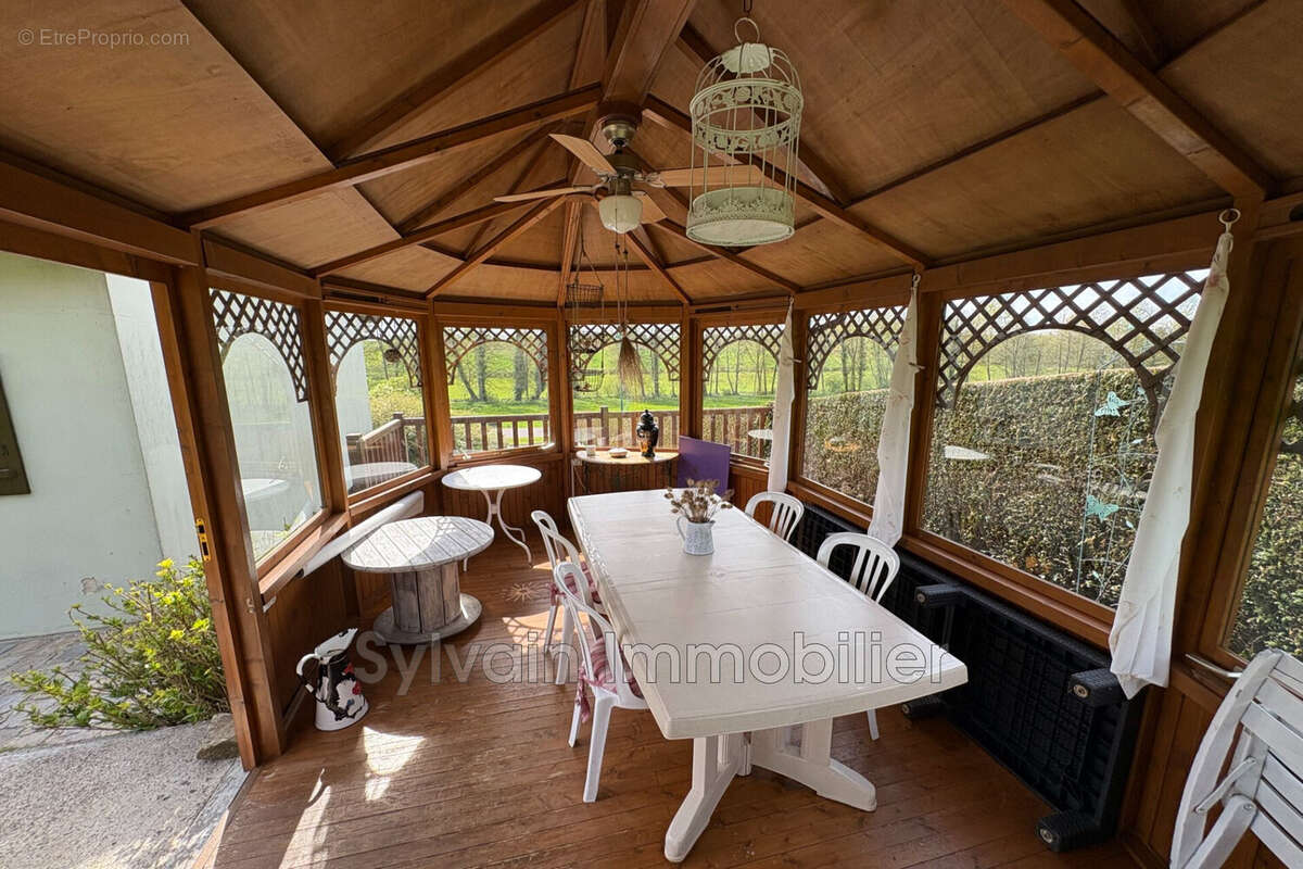 Maison 116 m² à Forges-Les-Eaux  - photo 7