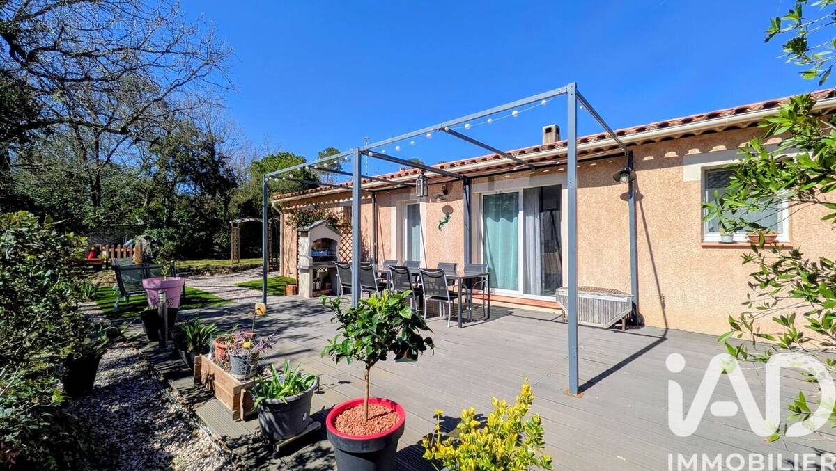 Photo 1 - Maison à CAMPS-LA-SOURCE