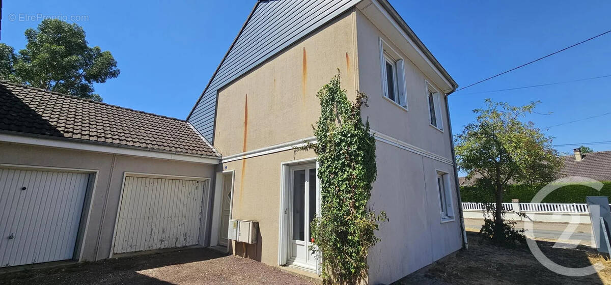 Maison à BONNEVAL