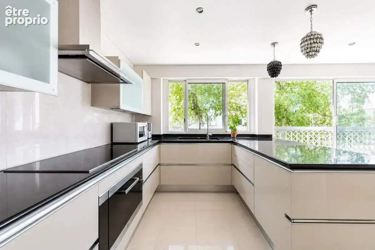 Appartement de 5 pièces de 102 m² à Pantin - photo 4