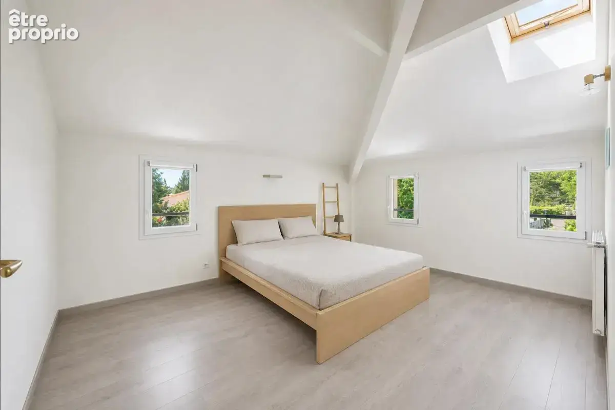 Duplex de 5 pièces de 96 m² à Talence proche CHU - photo 6