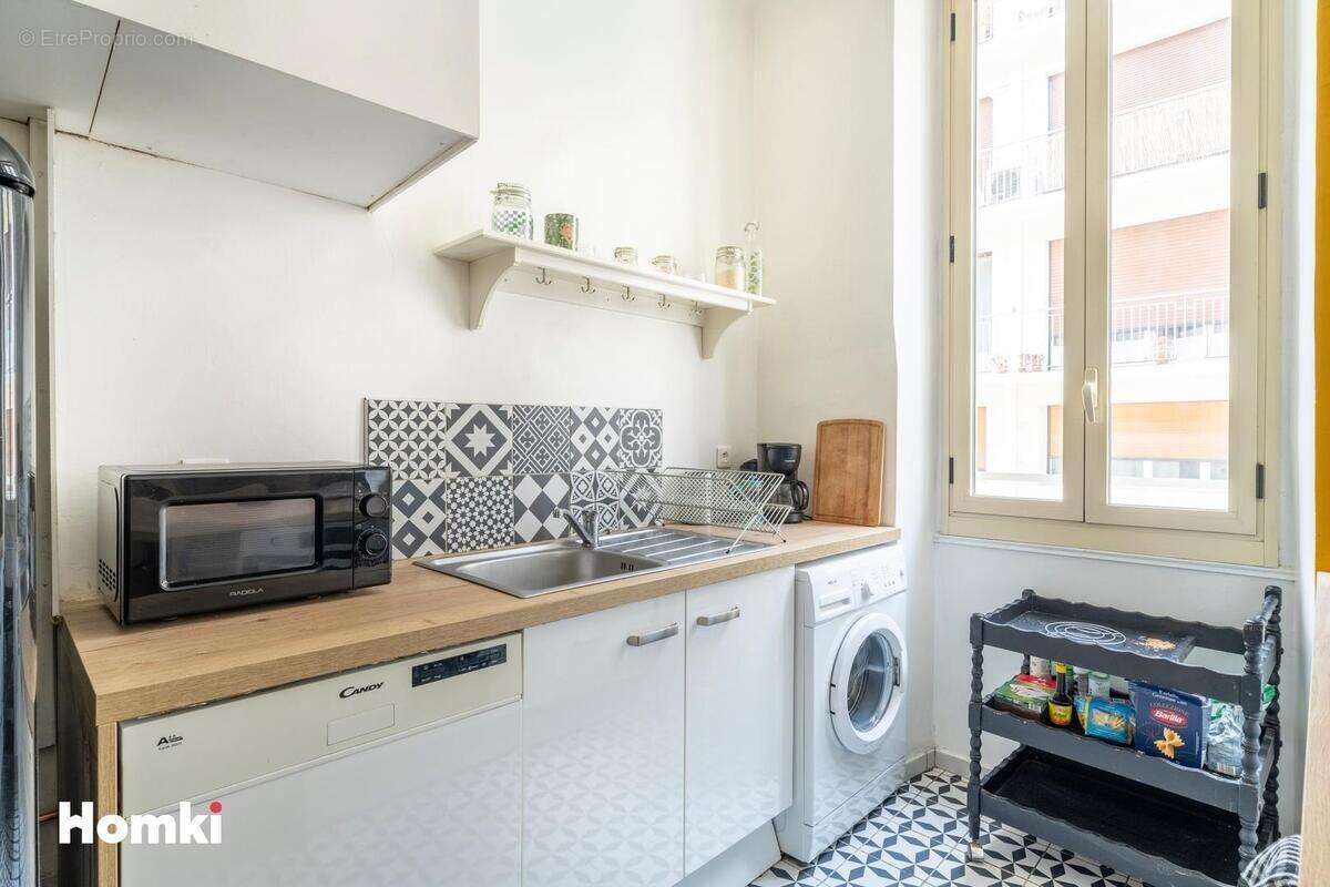 Appartement à MARSEILLE-1E
