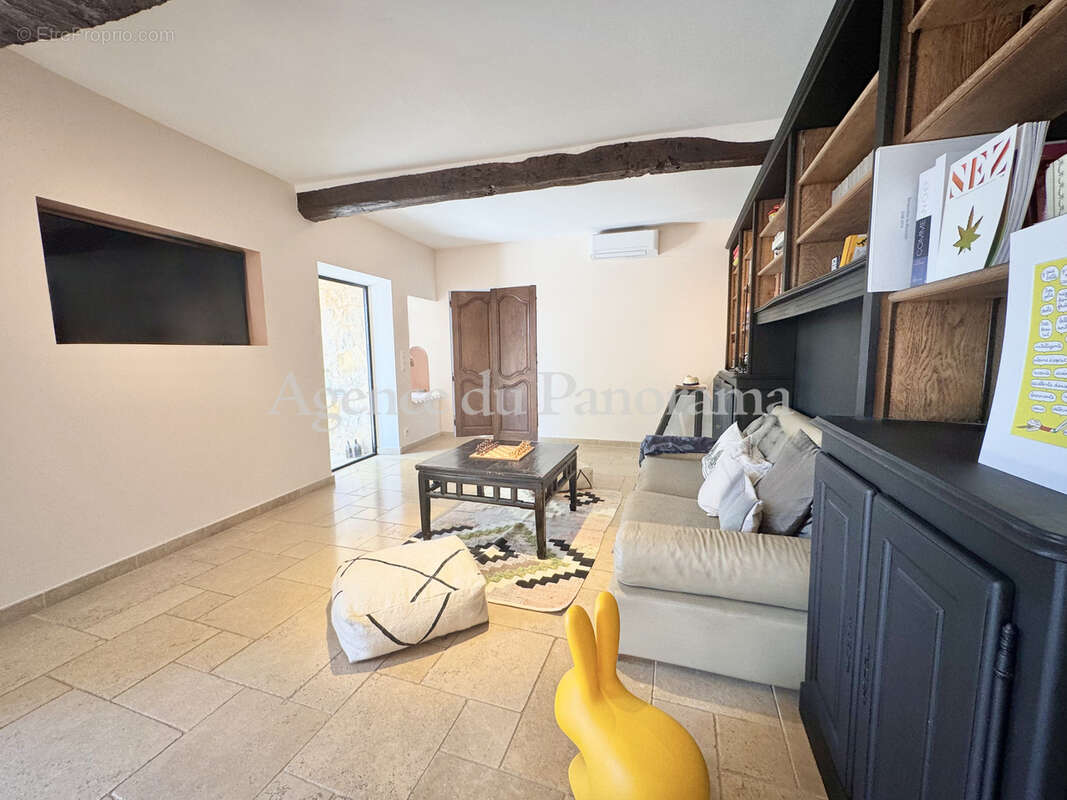 Maison à CABRIS