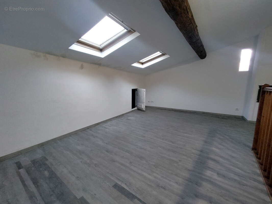 Appartement à BREIL-SUR-ROYA