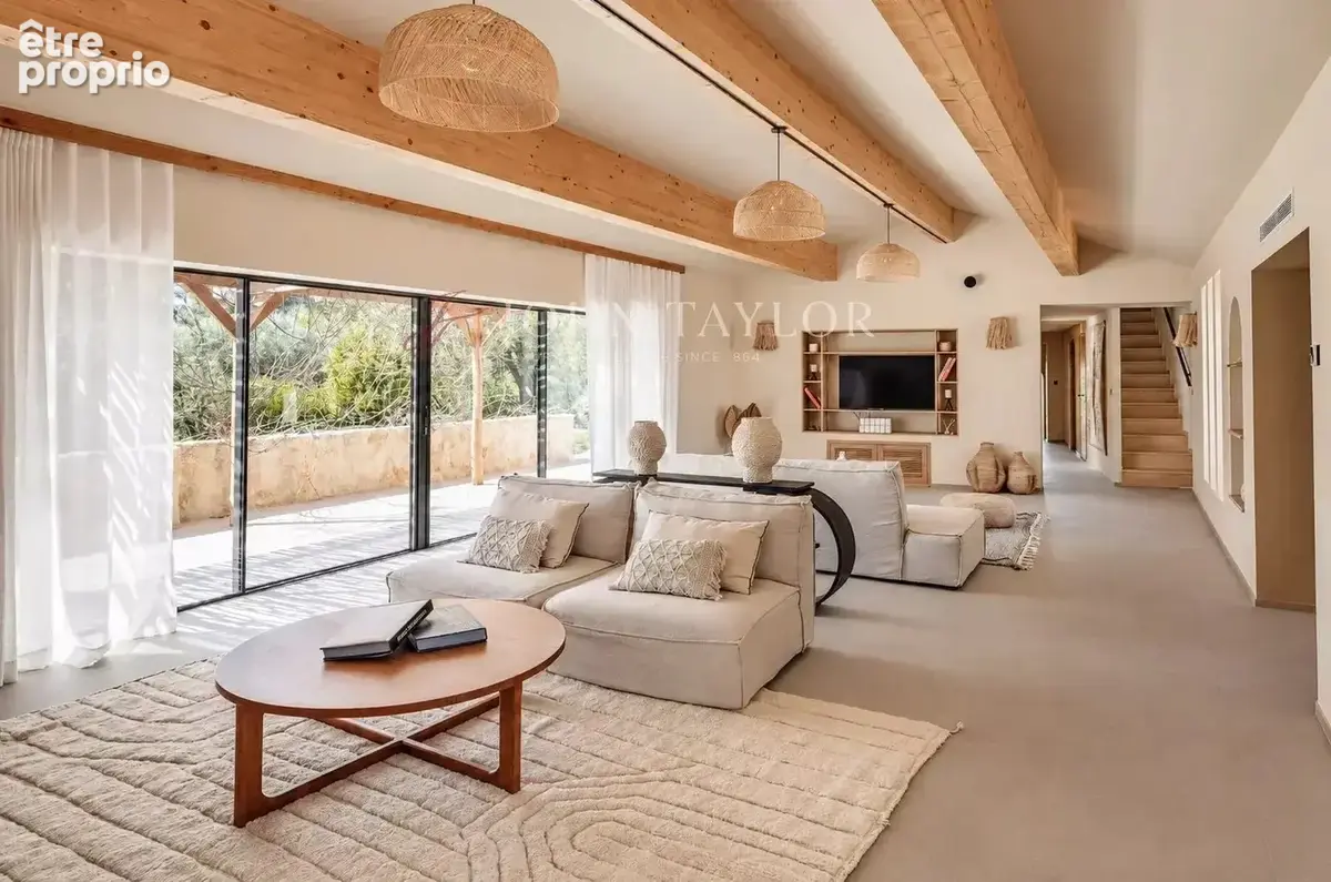 Propriété contemporaine face aux Alpilles à Eygalières - photo 4