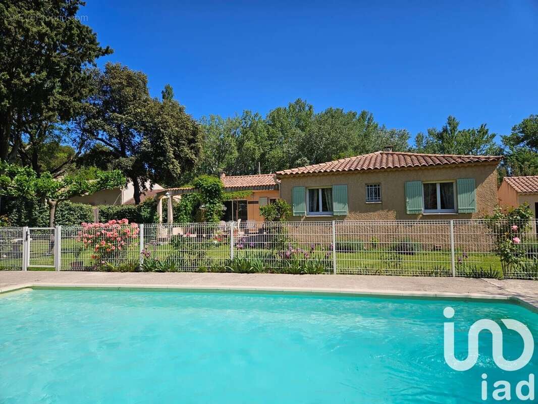 Photo 3 - Maison à ORGON