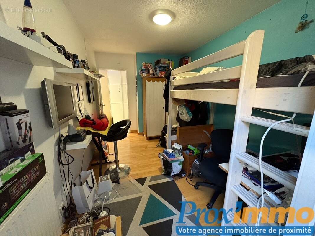 Appartement à LA BUISSE