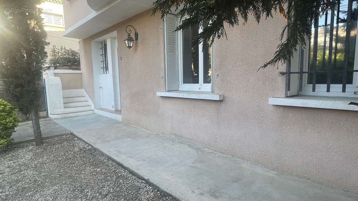 Appartement à MARSEILLE-12E