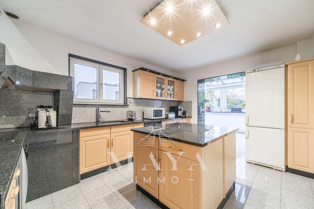Kembs, Maison Individuelle de 104m2Hab/118m2 sol sur 9.36 ares. - photo 7