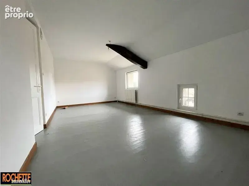 Maison 8 pièces 148 m² à vendre à Neulise (42590) - photo 5