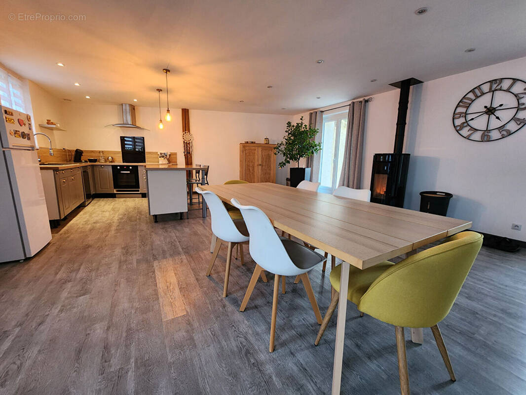 Maison à CHATEAUNEUF-EN-THYMERAIS