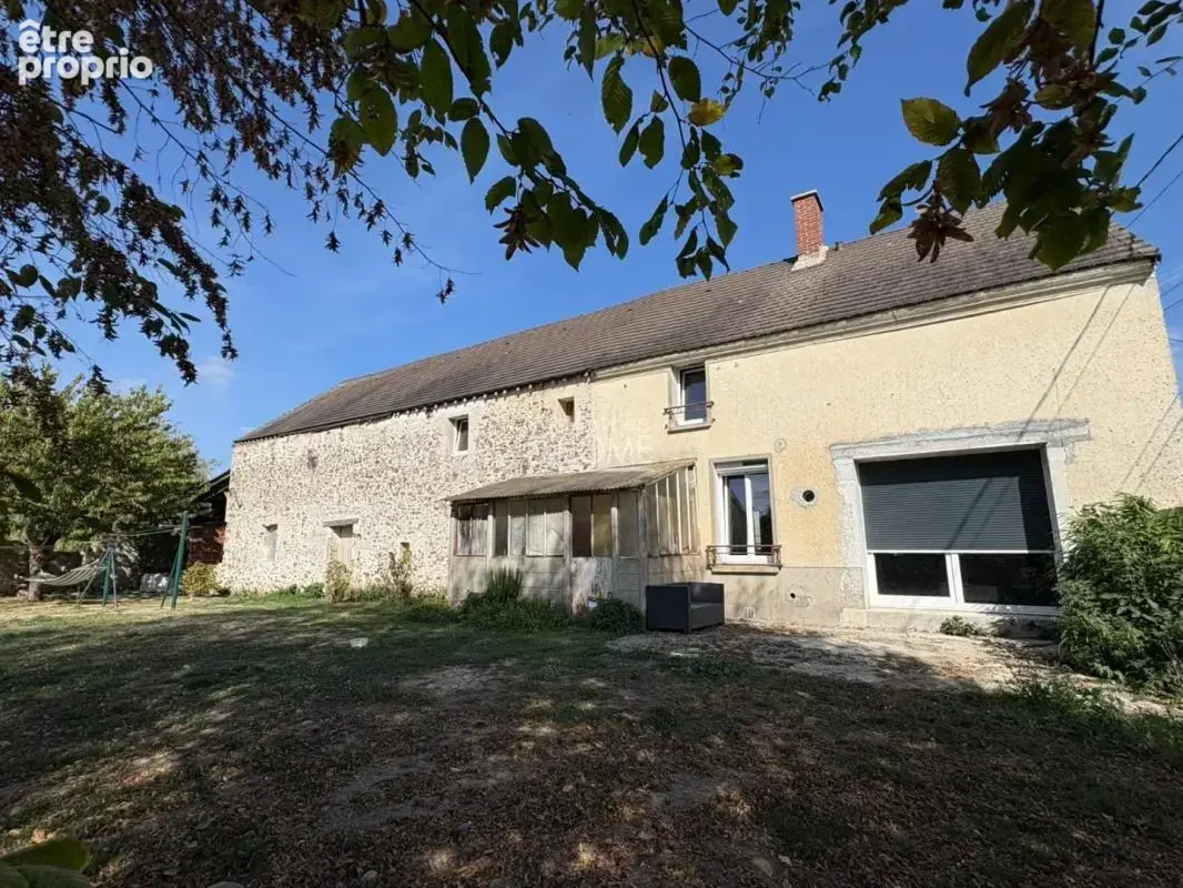 Longère de caractère – beaucoup de potentiel – terrain de 1 209 m² - photo 1