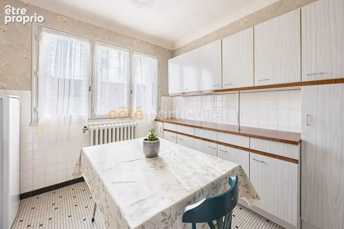 Nantes--maison--4 pieces--3 chambres--grand garage--jardin - photo 3