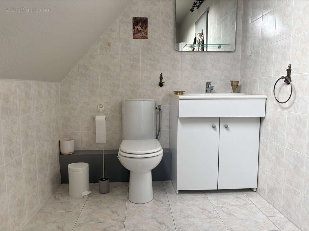 Maison à LE THIEULIN