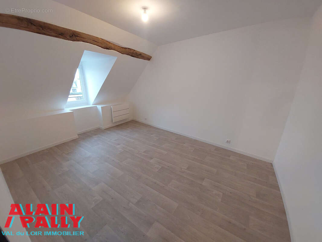 Appartement à CLOYES-SUR-LE-LOIR