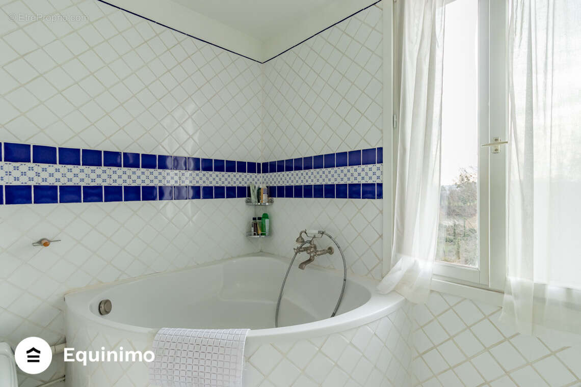 Maison à CARRIERES-SUR-SEINE