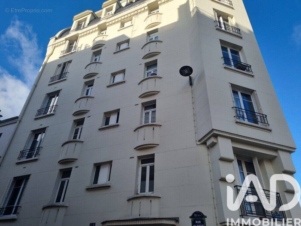 Photo 1 - Appartement à PARIS-15E