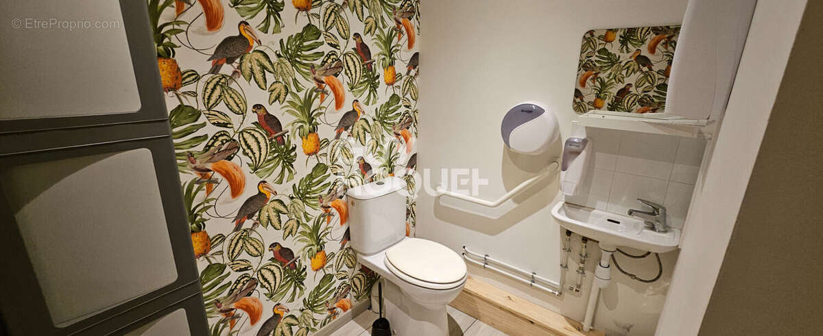 Commerce à SAINT-JEAN-DE-LUZ