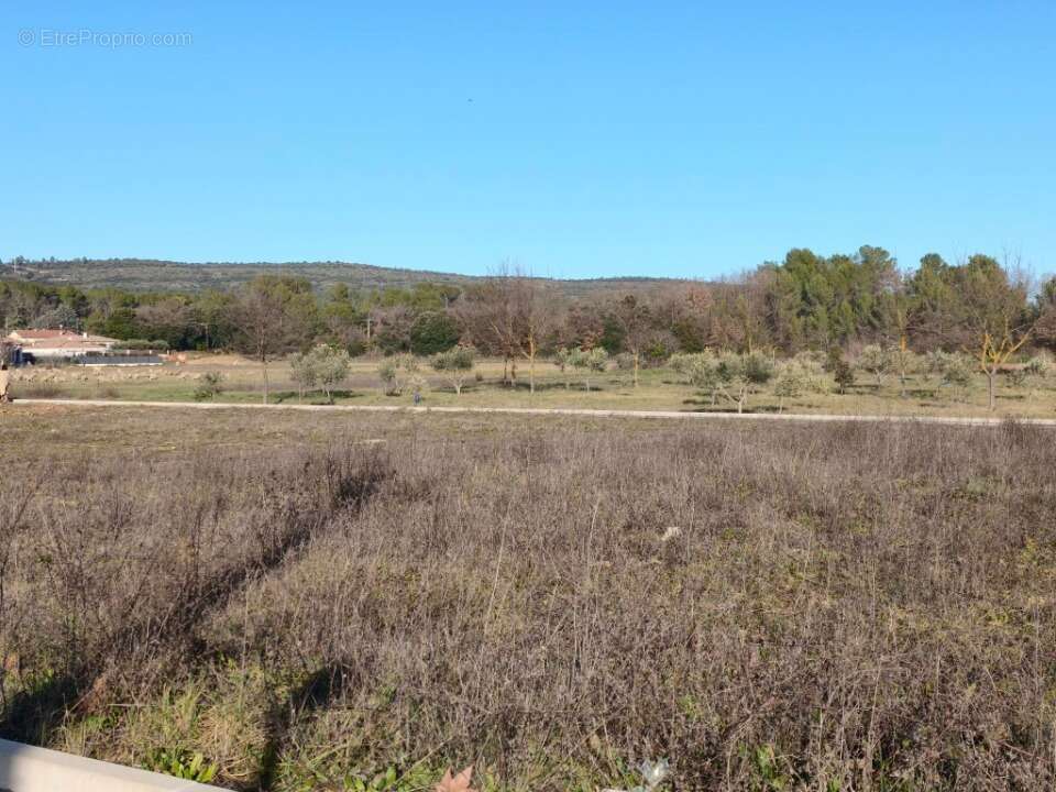 Terrain à BRIGNOLES