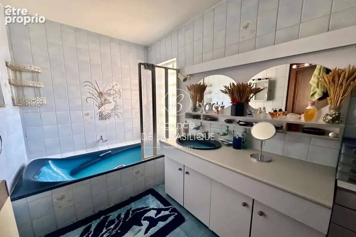 Maison 7 pièces 158 m² à vendre à Saint-Maximin-La-Sainte-Baume (83470) - photo 7