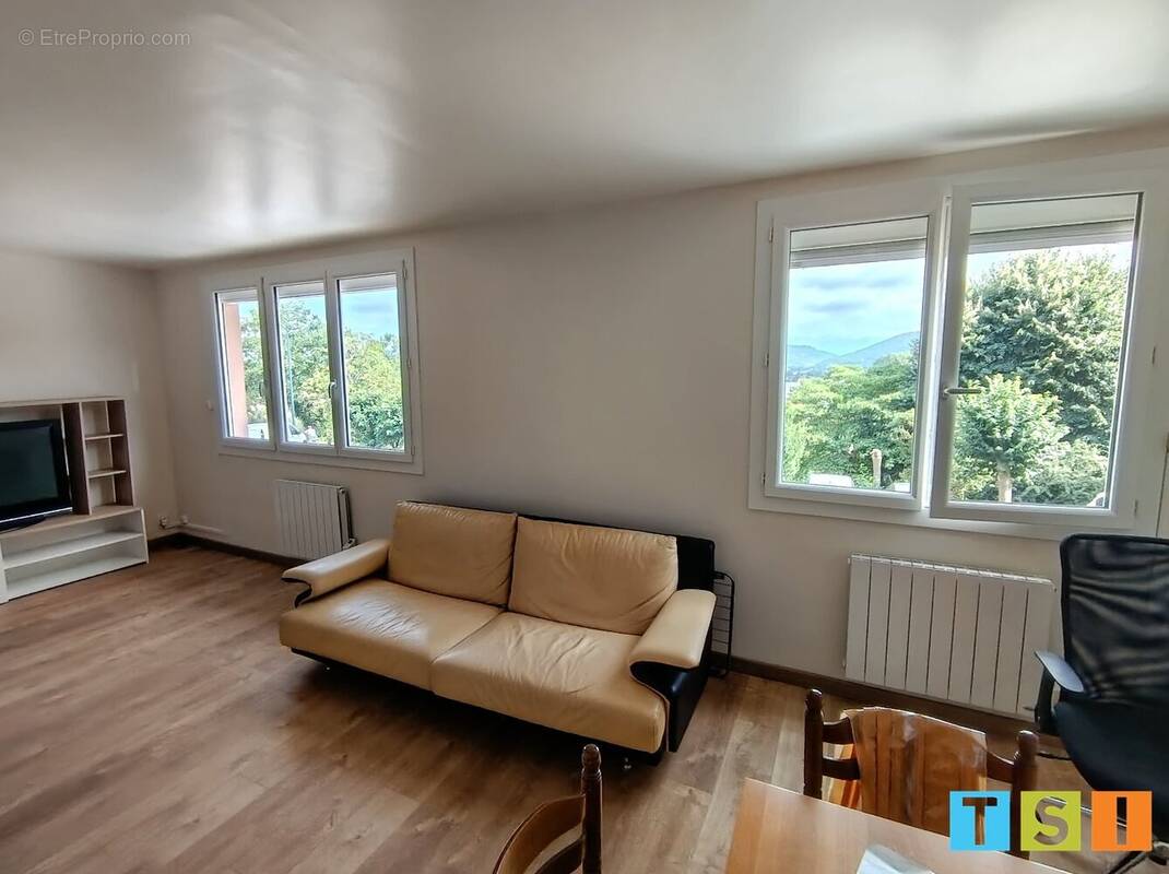 Appartement à MONTREJEAU